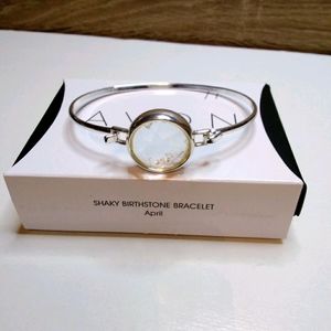 New April shaky birthstone bracelet Avon Fashion jewelry